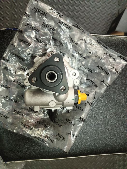 Bomba Hidráulica Audi A4 b6 tdi