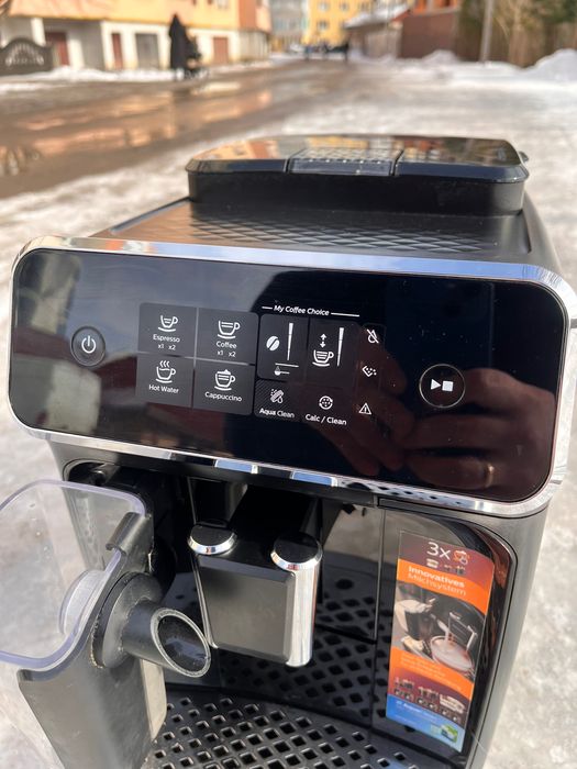 Кавомашина Philips LatteGo Кавоварка Кавова Машина Philips EP 2300