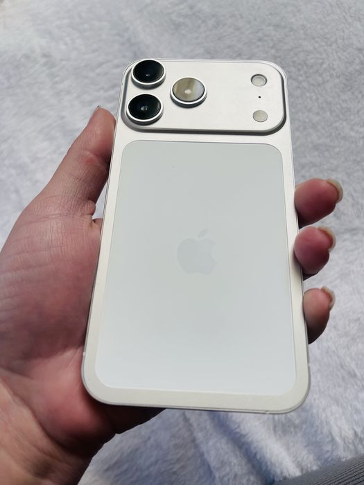 Iphone XR в корпусі Iphone 17 Pro, 128 gb, neverlock, АКБ-100%