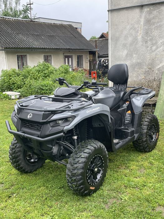 Can am. Outlander