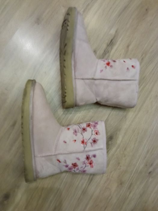 UGG оригінал Уггі розмір 37 Уги
