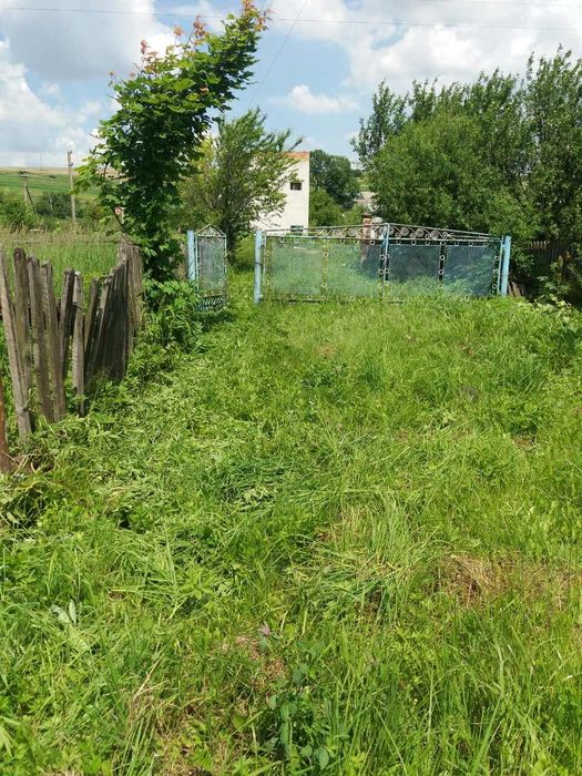 Продається  земельна ділянка 25сот.