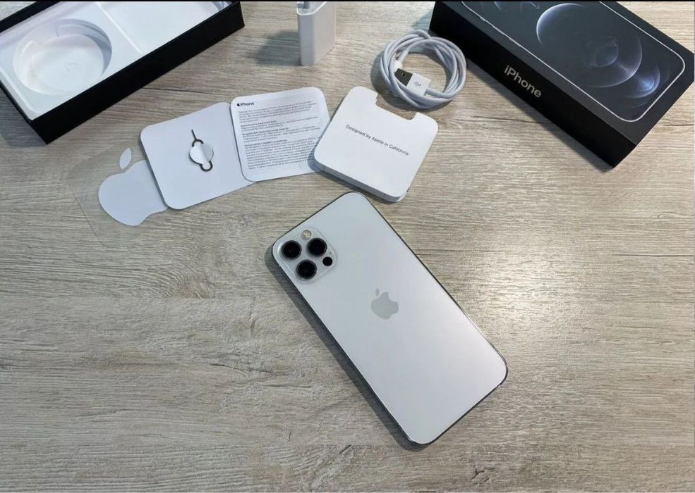 Iphone 12 Pro 256gb с комплектом