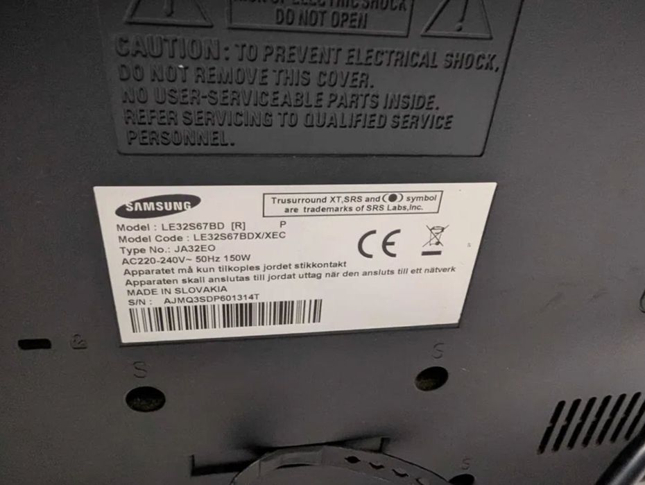 TV SAMSUNG LE32S67BD - Fonte de alimentacao avariada