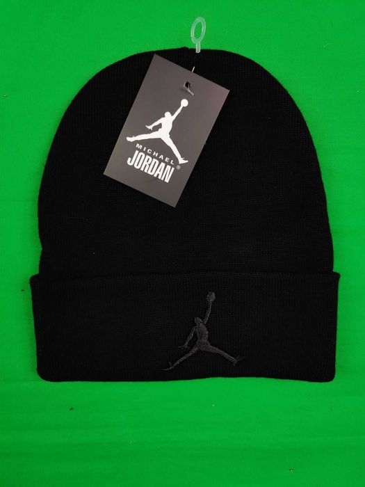 Czapka zimowa Nike Jordan Guess nowość outlet czapki hit