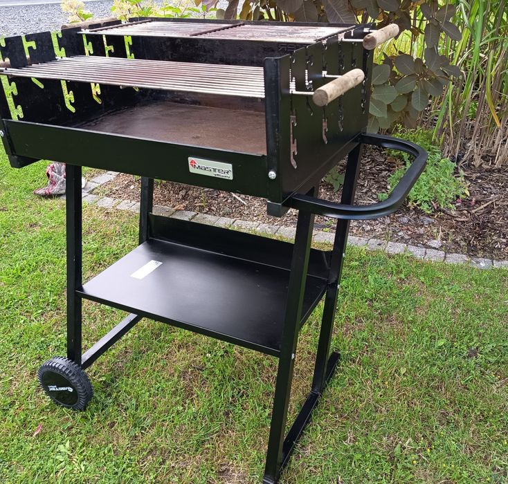 Duży grill używany  Master