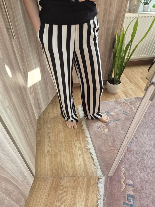 Spodnie damskie letnie szerokie nogawki H&M rozm.M