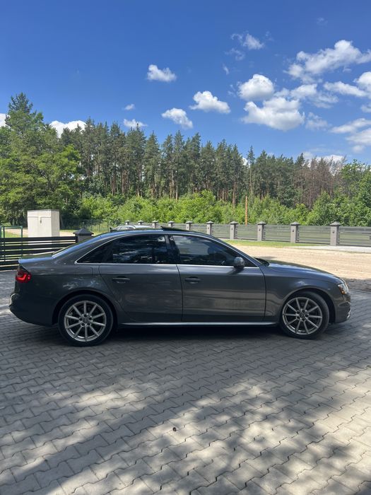 Audi a4 b8 2015