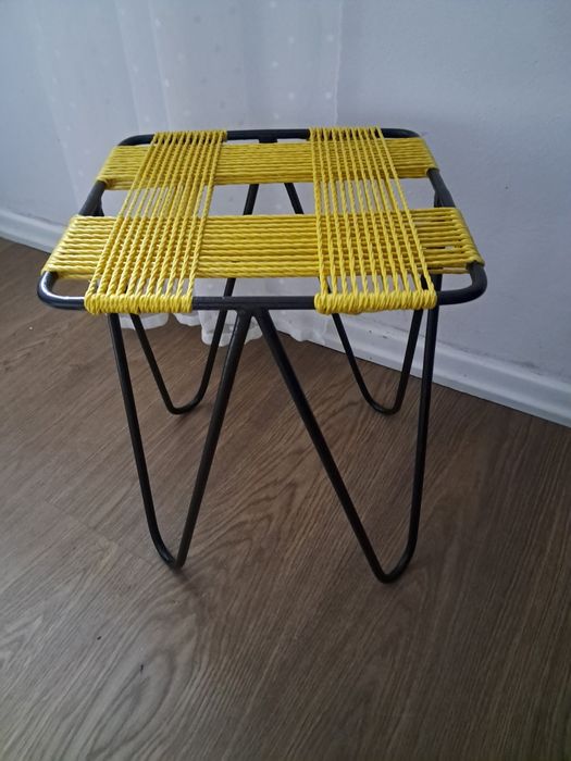 Taboret Wołkowskiego, stołek, kwietnik PRL
