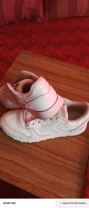 Обувь б/у в отличном состоянии