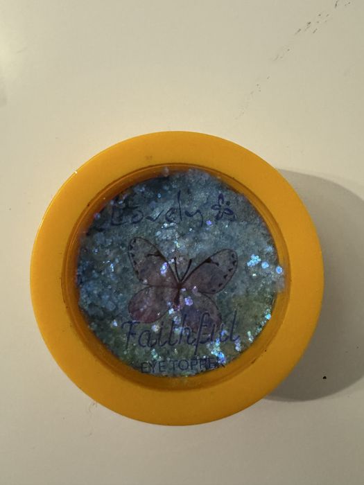 Toppery połyskujące do oczu 5 szt glitter brokat jak nowe