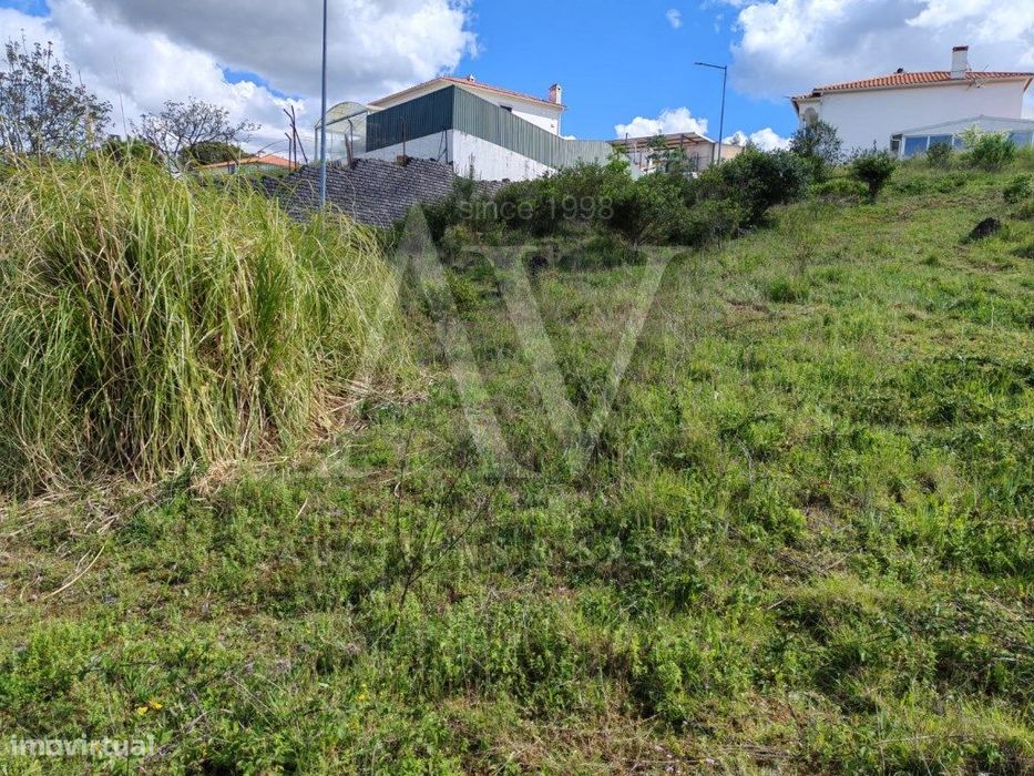 Lote de terreno para construção de moradia unifamiliar — Batalha, Leiria