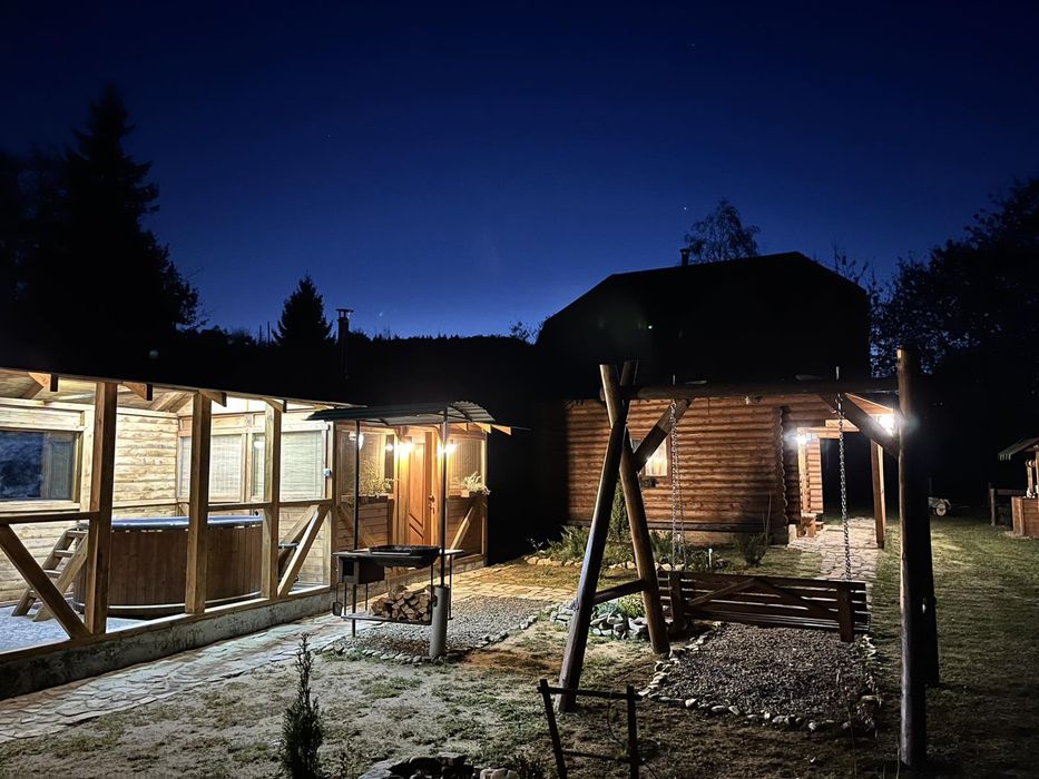 Відпочинок в Карпатах "ВИСОКИЙ БЕРЕГ "будинок, Чан,басейн,баня.