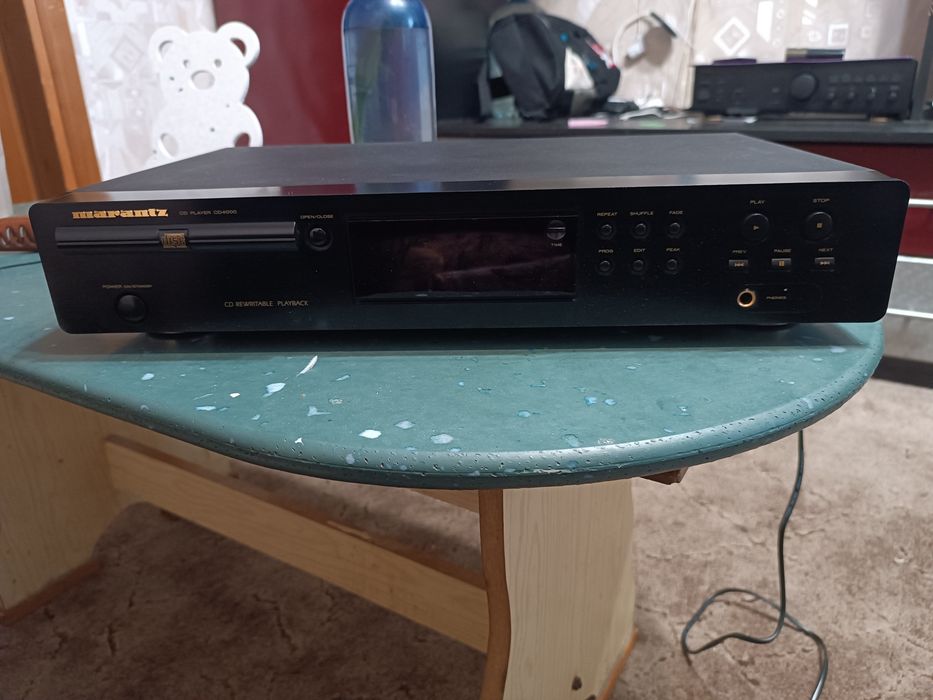 CD програвач Marantz CD4000