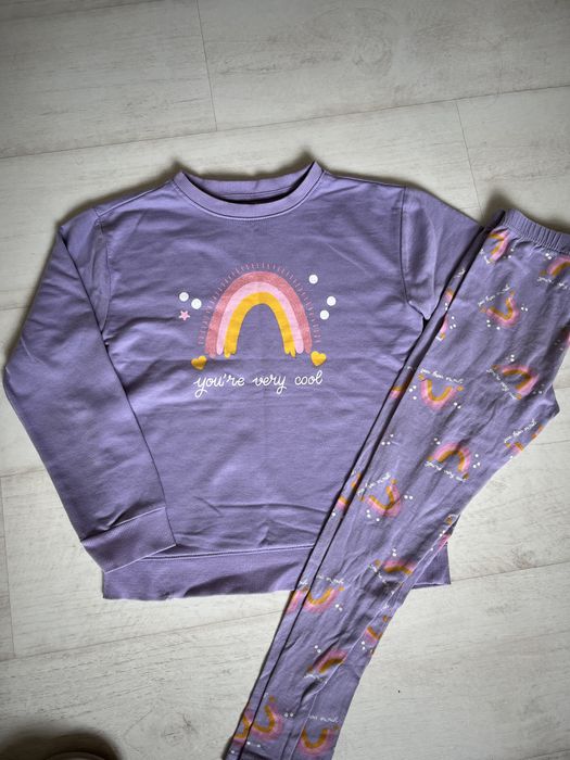 Bluza legginsy 134 sinsay