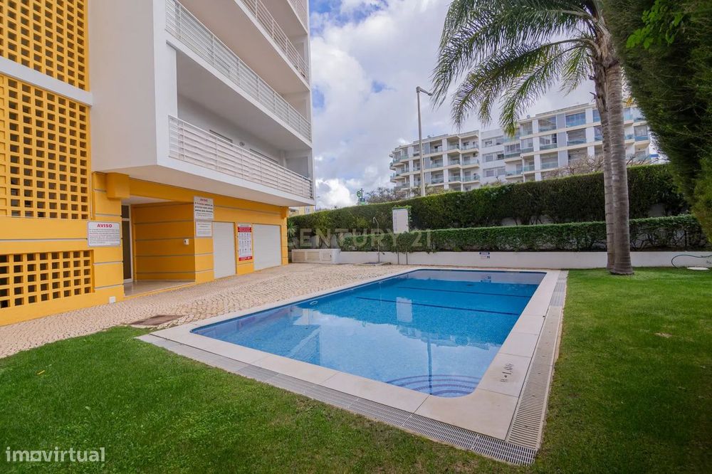 Não Perca Esta Grande Oportunidade De Adquirir Um Lugar De Estacioname