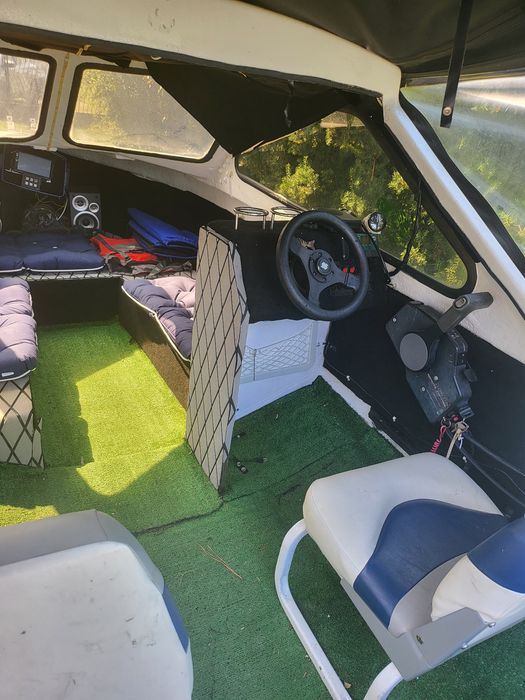 Łódź motorowa Skorpa , silnik Honda 50hk plus przyczepa.