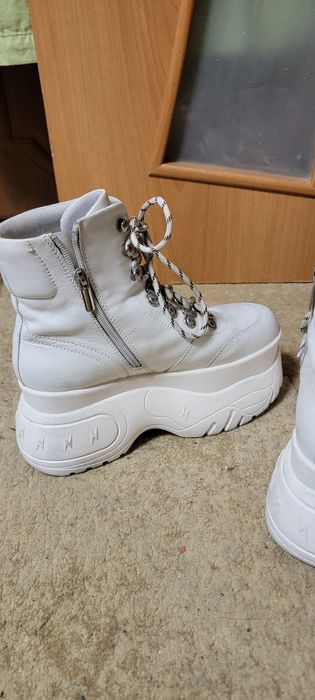 Ботинки  шкіряні