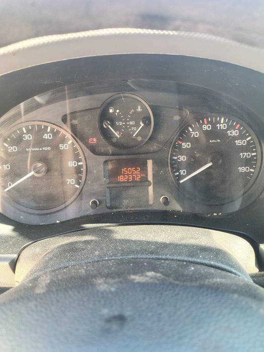 Peugeot 1.6 Blue hdi 2018, 183000 km IVA Deductible