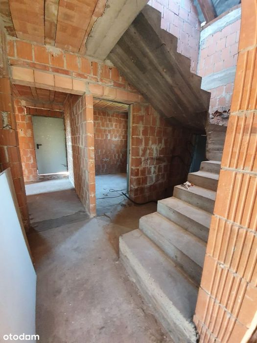 2 DOMY 160 m2 i 80 m2 na dużej działkce 1552 m2 DUŻY POTENCJAŁ