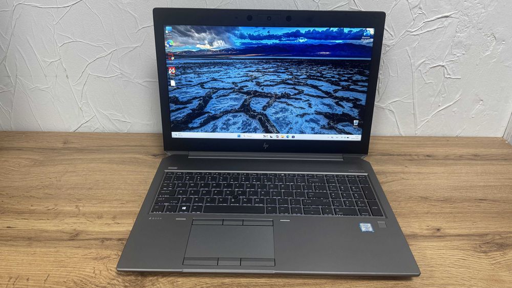 HP ZBook 15 G6 – Core i7-9850H, 16GB RAM, 256GB SSD, NVIDIA Quadro T2000