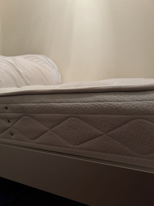 Cama colchao e estrado