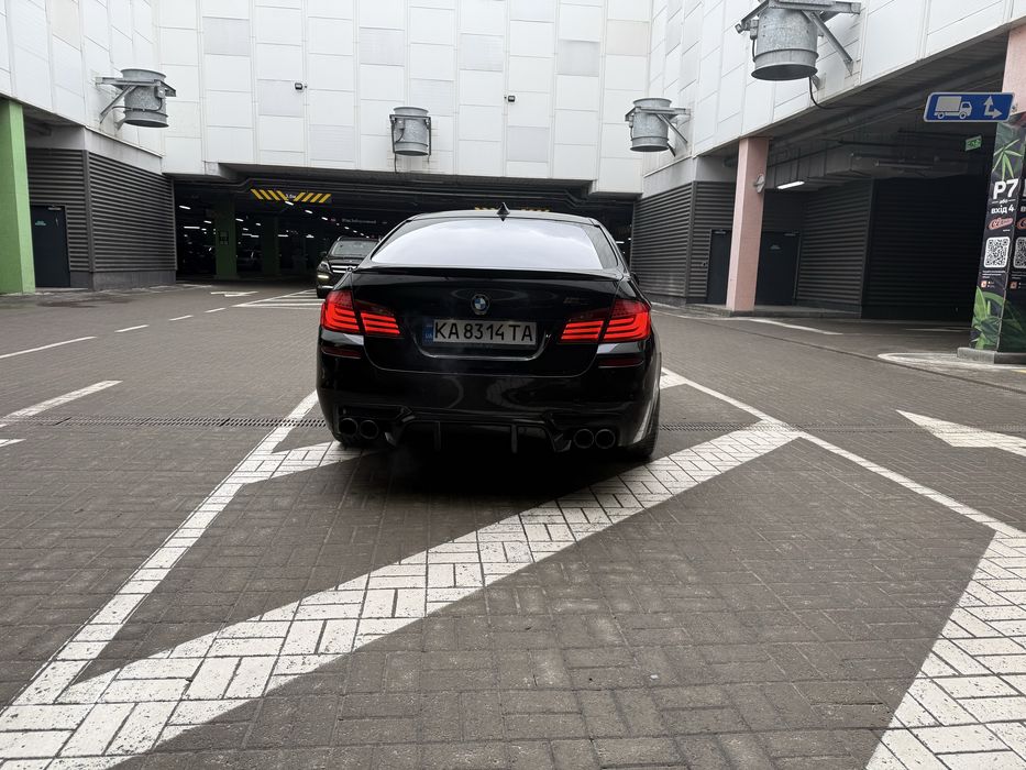 Продам бмв f10 в гарному стані