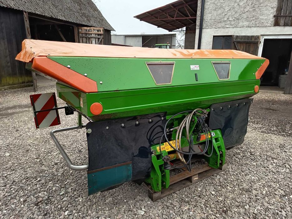 Rozsiewacz Amazone ZA-M 1200