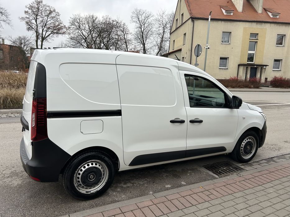 Renault express kangoo benzyna vat-1 2022r 30000km berlingo partner