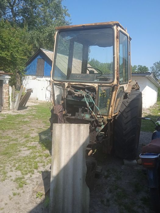 Продам ЮМЗ 6 по запчастинам