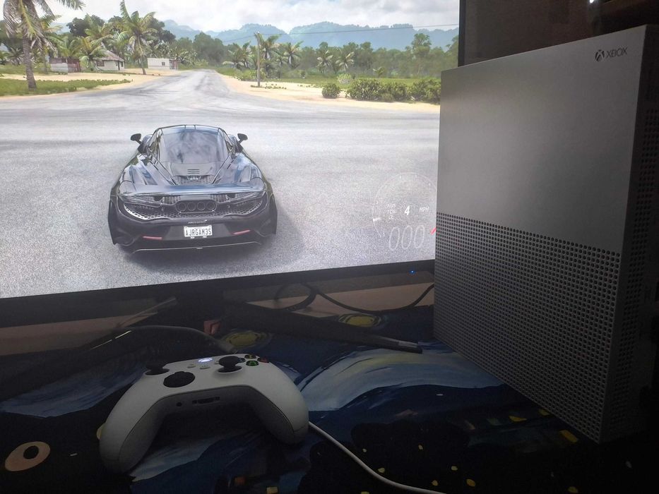 Xbox One S 1000GB Робоча приставка Без ґеймпада (тільки консоль, бж та кабелі)
