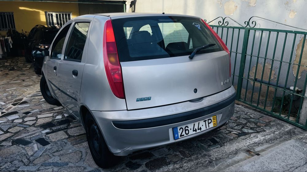 Fiat punto estimado de 2002