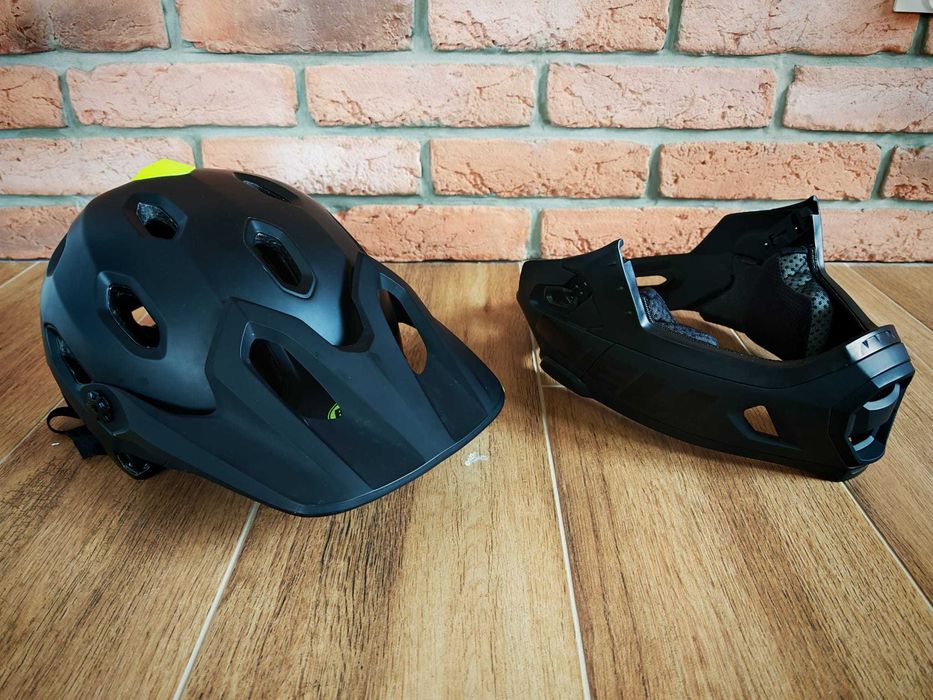 Kask BELL Super DH MIPS  kolor czarny, rozmiar L