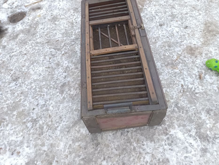 Sprzedam klatki 2  sztuki do ptaków MOŻLIWOŚĆ WYSYŁKI