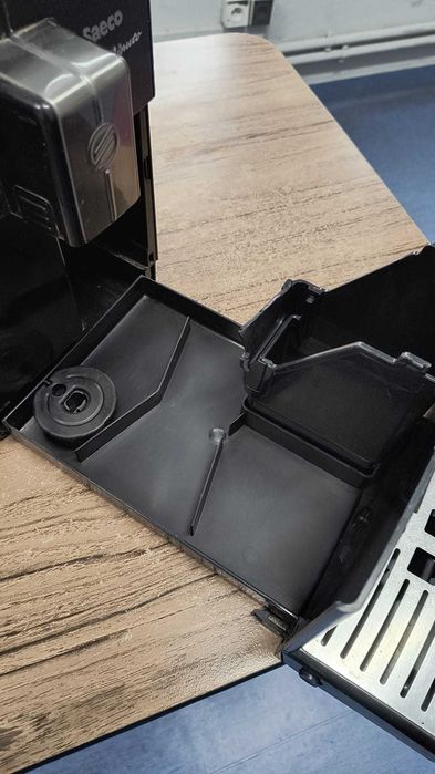 Ekspres do kawy Saeco Minuto HD8763/09 – używany, sprawny Stare