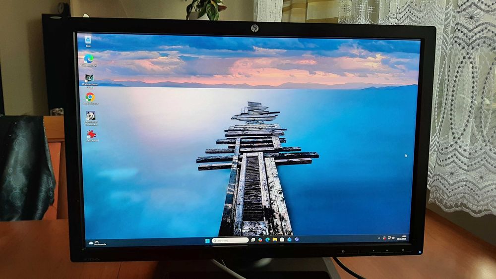 Monitor 24" HP ZR2440w    IPS 16:10 w bardzo dobrym stanie