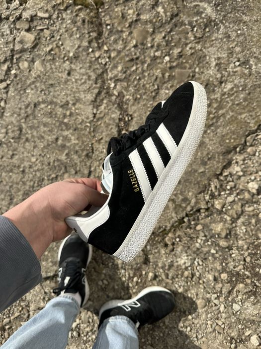 Оригінал!Кросівки adidas gazelle, розмір 42 2/3(27,5)