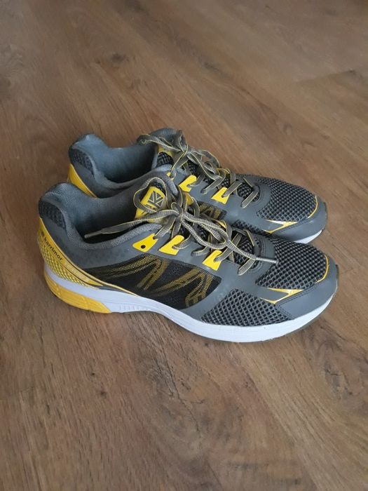 43р 28,5см Karrimor кросівки чоловічі кроссовки мужские фірмові бу бв