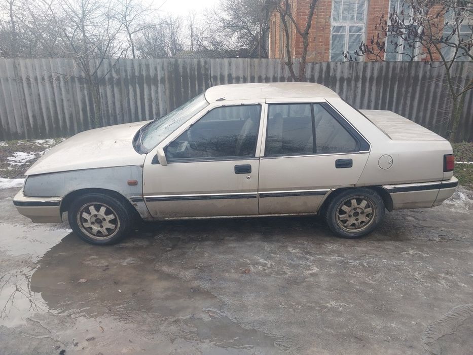 Машина Митсубиси