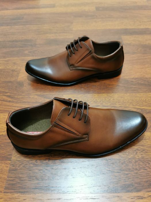 Eleganckie Buty Męskie Badoxx