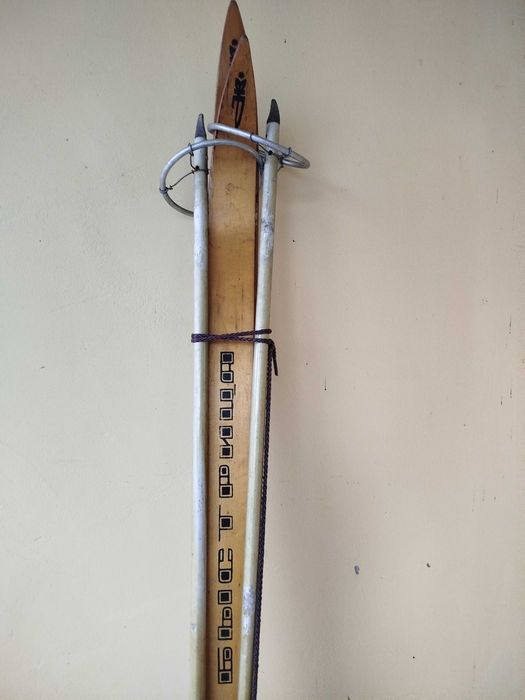 Лижі Нововятск 214см з палками Лижи