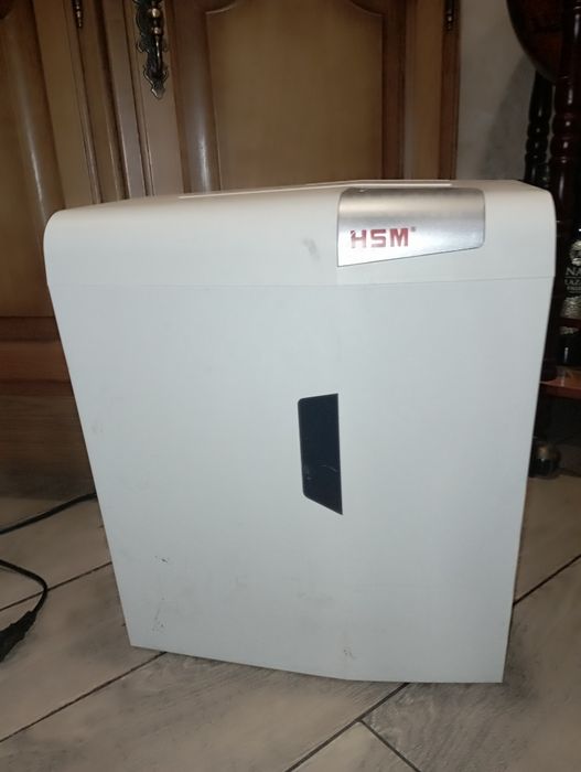 Знищувач паперу офісний