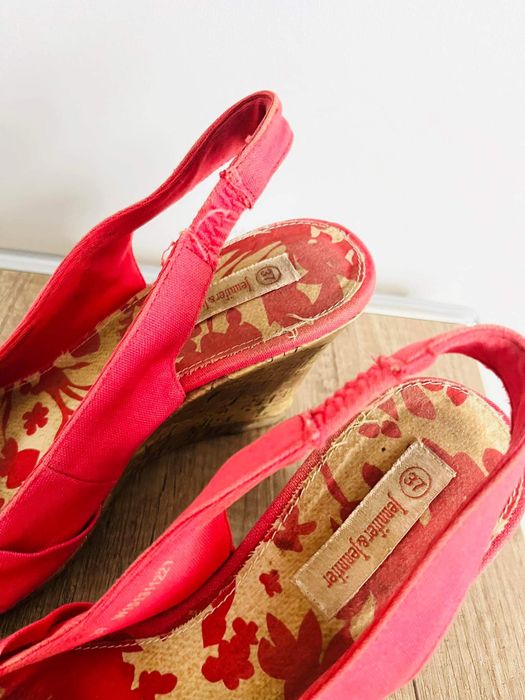 Jennifer CCC 37 sandalki na koturnie rozowe