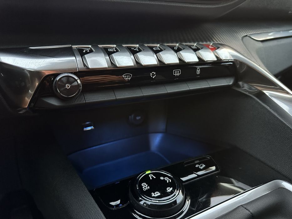 Peugeot 3008 1.6 HDI  ‘ GARANTIA ‘