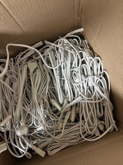 Кабель (питания) живлення Cablexpert 1.5m 2pin білий ОПТ від 100 шт