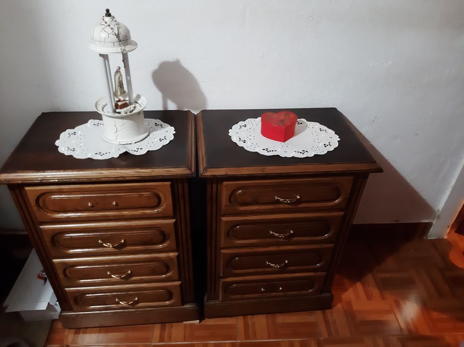 Quarto de casal em madeira