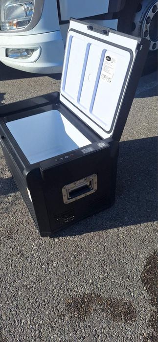 Холодильник Yolco GX37 37л, 50вт (чехол в подарунок)