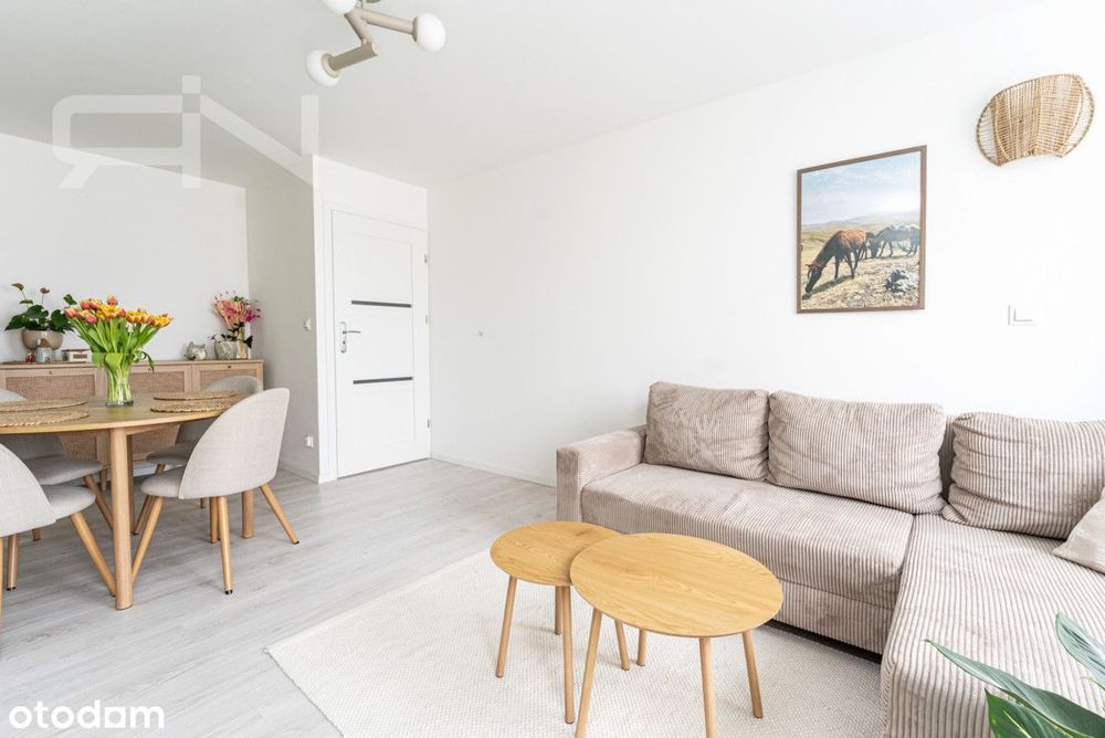 Stylowe 2 pokoje po generalnym remoncie | Balkon