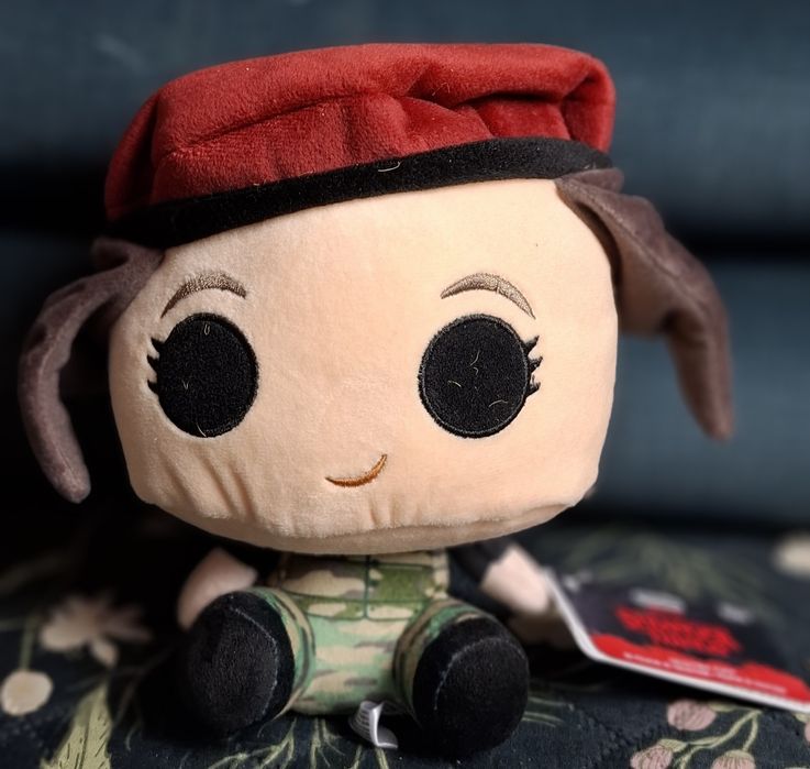 Stranger Things pluszak maskotka