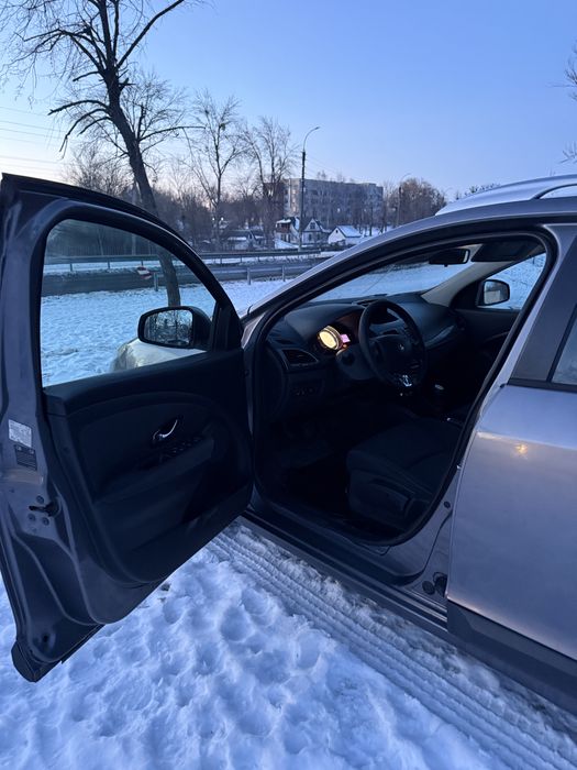 Терміново Renault Megane 3 2 FL 1.5L K9K